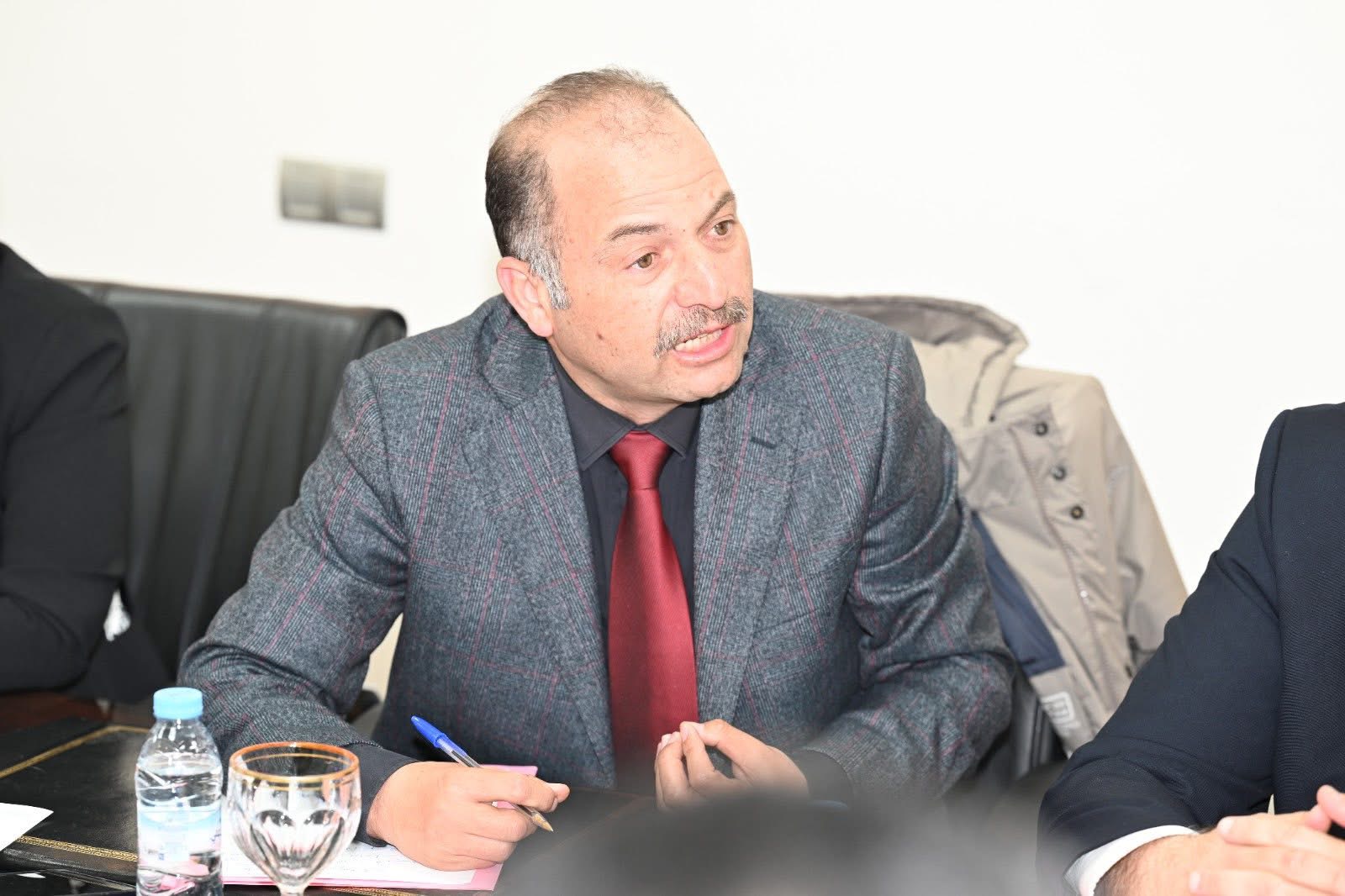 تنسيق مع الفاعلين المحليين والمنتخبين